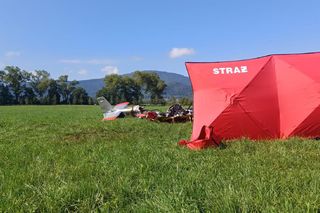 Katastrofa samolotu we wsi Lipowa. Nie żyją dwie osoby