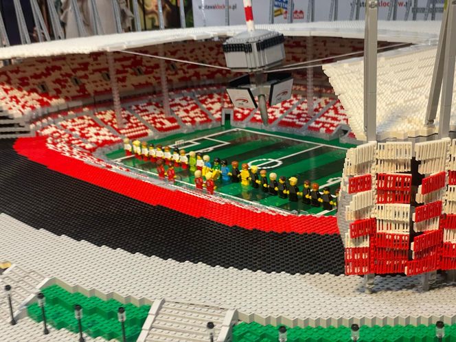 Stadion PGE Narodowy z klocków LEGO