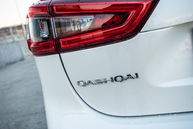 Nissan Qashqai 1.3 DIG-T 160 KM AT Tekna+