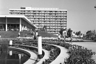 Mamaja, hotel Flora, 1968