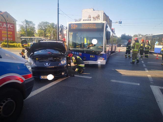 Wypadek na rondzie Jagiellonów w Bydgoszczy