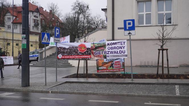 Protest rolników w Olsztynie 21 lutego. Co dzieje się w centrum?