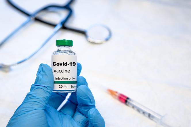 Ozdrowieńcy otrzymają jedną dawką szczepionki przeciw COVID-19? Naukowcy wyjaśniają