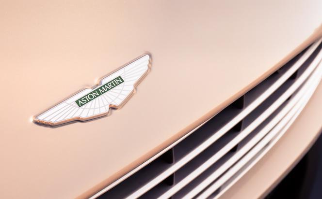 Aston Martin DB11 Volante