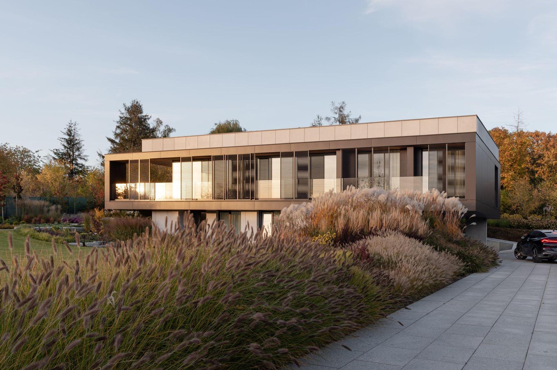 Dom Oparty o Skarpę 