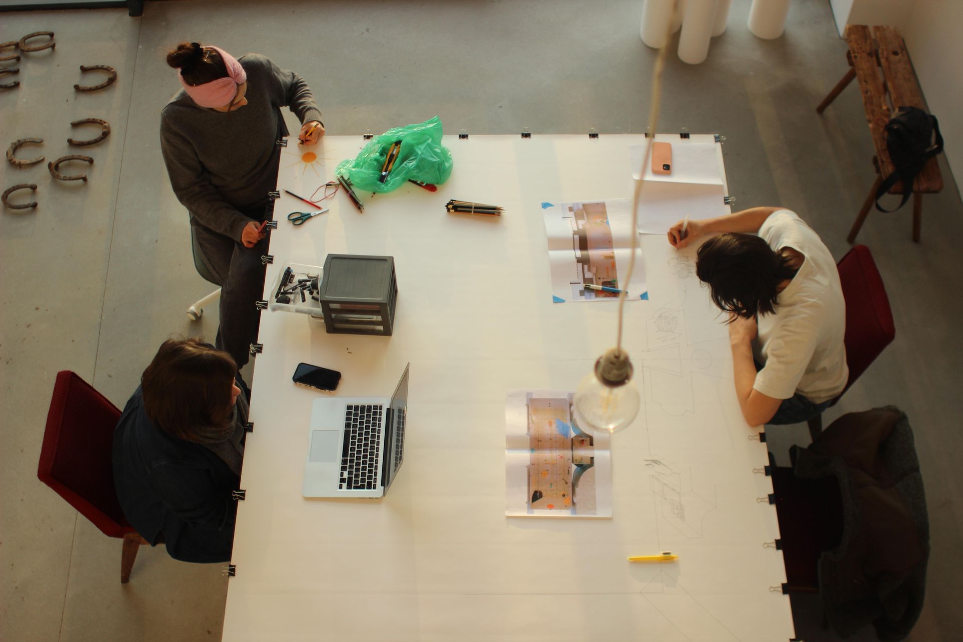 „Lary i penaty...”, proces pracy