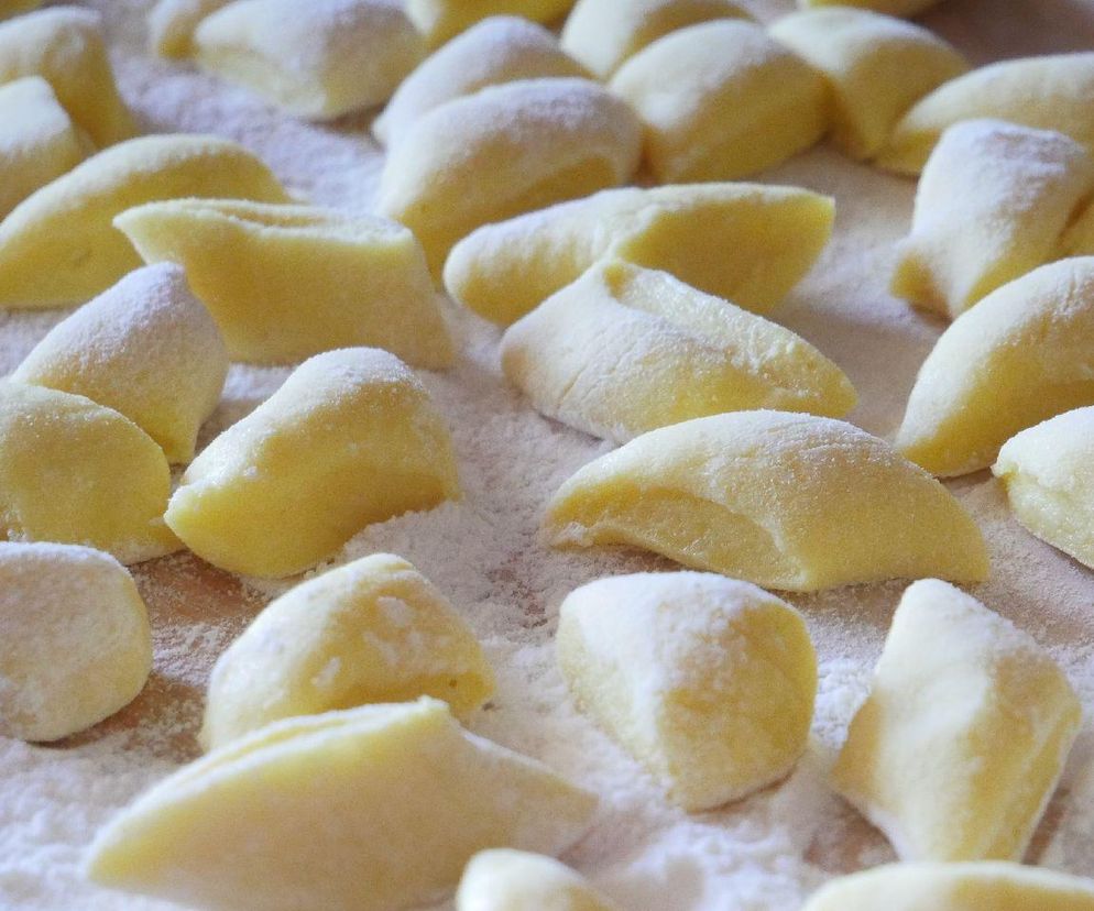 kopytka z serkiem wiejskim