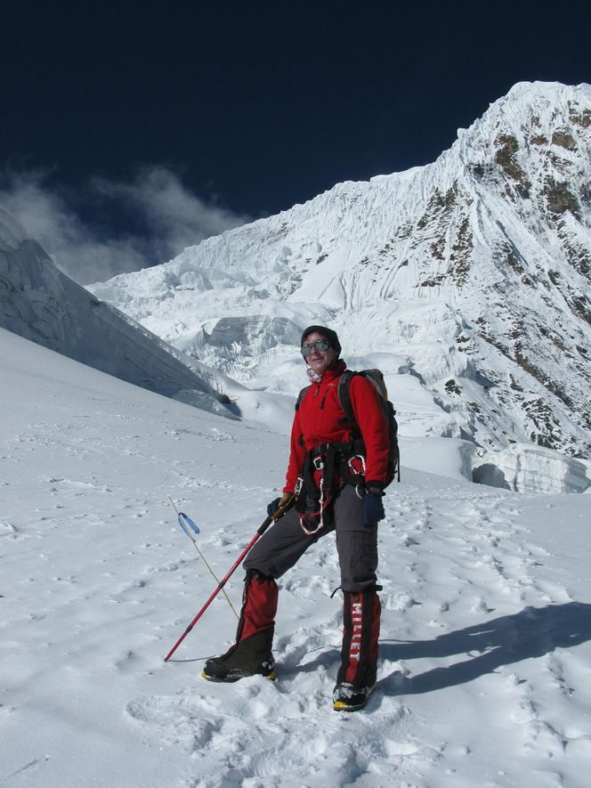 Alpinistka przekazała cenny prezent młodej kolarce, piękny gest! Zafascynowały ją osiągnięcia Katarzyny Niewiadomej