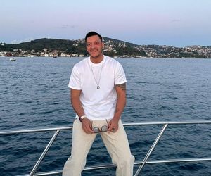 Mesut Ozil przeszedł niezwykłą przemianę!