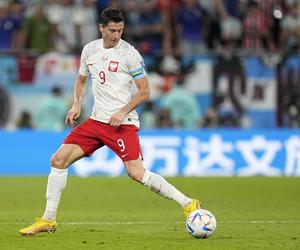 Lewandowski najpierw nie strzelił, a potem pokonał Llorisa! Nietypowa sytuacja pod koniec Polska - Francja
