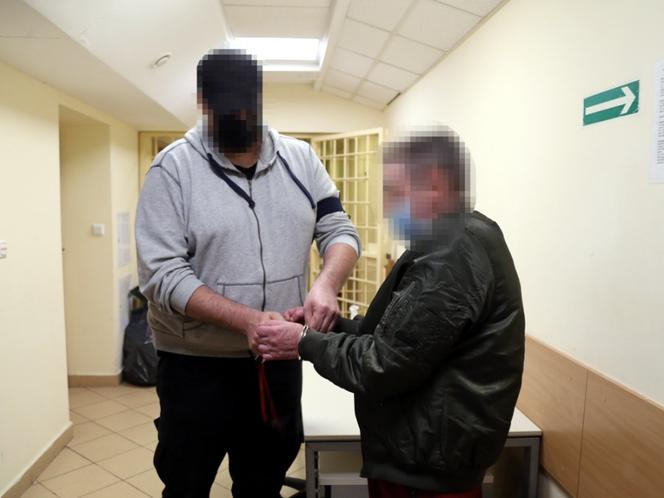 Dorobili się na COVID-19! Wyłudzili 1,4 mln zł