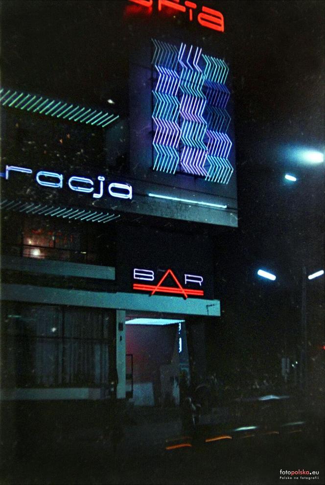 Lublin jak Miami Vice City. Zobacz miasto pełne neonów z lat 70’ [GALERIA]