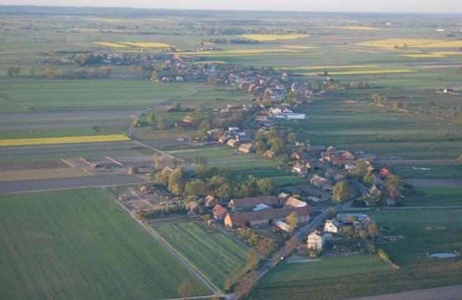 5. Perzów - dochód gminy w przeliczeniu na jednego mieszkańca wynosi 5609,81 zł