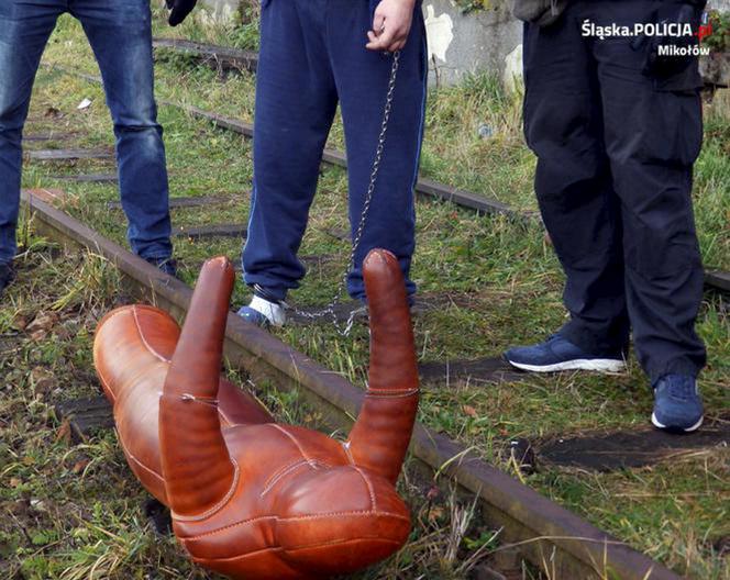 Nie kupił im wódki, wrzucili go pod pociąg