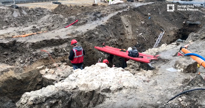 Odkrycia archeologiczne na ul. Krakowskiej. Zobacz, co znaleziono!