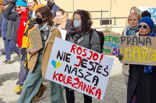 Ulicami Lublina przeszła po raz 6 Manifa. Tym razem - w geście solidarności z Ukrainą