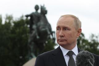Kolejne olbrzymie problemy Władimira Putina. Prezydent Rosji nie może ruszać ręką? [WIDEO]