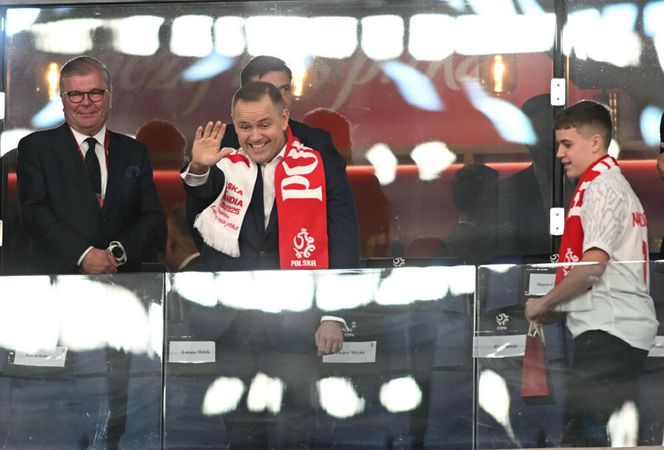 Karol Nawrocki na meczu Polska - Finlandia