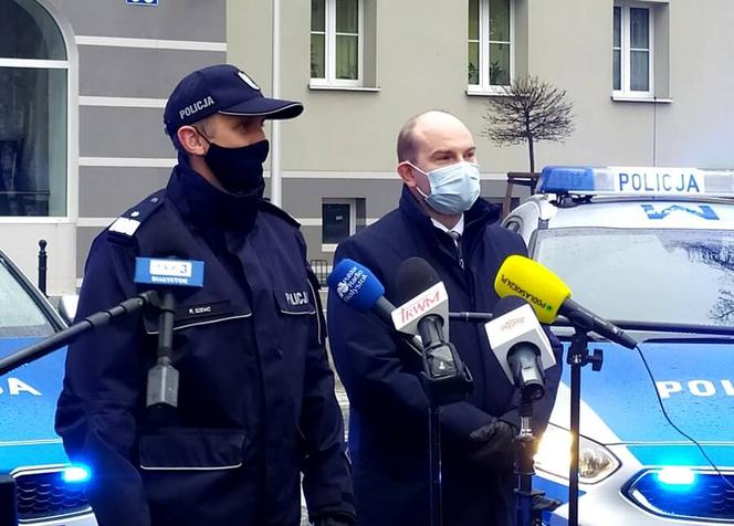 Trzy nowe radiowozy w podlaskiej policji. Trafiły do Białegostoku, Bielska Podlaskiego i Kolna [ZDJĘCIA]