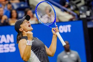 Kiedy gra Iga Świątek z Aleksandrową? O której godzinie dzisiaj mecz w US Open?