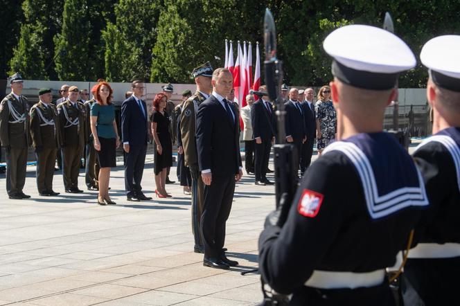 Obchody Święta Wojska Polskiego na pl. Piłsudskiego