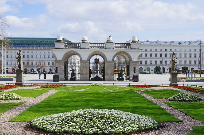  Najstarszy warszawski park z fascynującą historią. Mimo upływu lat, wciąż zachwyca!