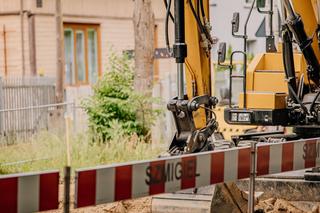 Kolejny etap przebudowy ul. Krakowskiej. Czym zajmują się drogowcy? [ZDJĘCIA]
