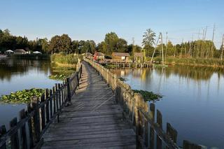 Widoki jak na Mazurach a to miejsce tuż obok Łodzi! Tu możesz spędzić wspaniały weekend