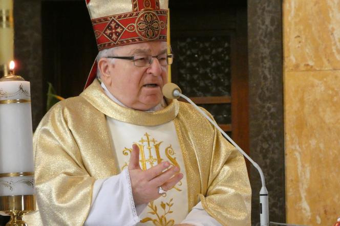 Bp Adam Lepa: msza katyńska
