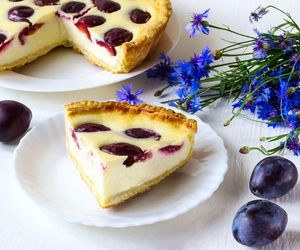 Ewa Wachowicz robi pyszny sernik z tymi owocami. Piekę go tak samo i zawsze się udaje 