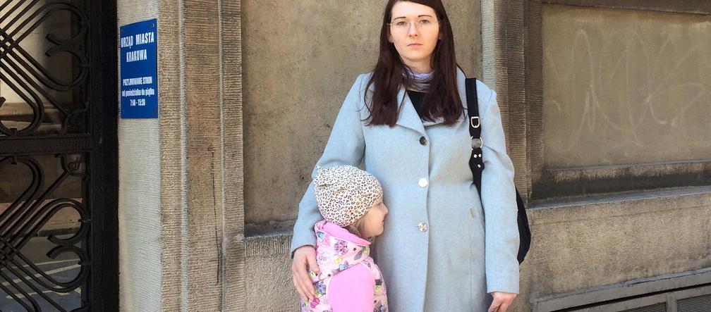 Prosiłam o mieszkanie, przezydent poczęstował mnie dymem z cygara