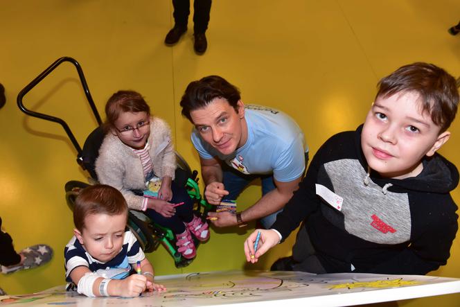 Gwiazdy wspierają chore dzieci