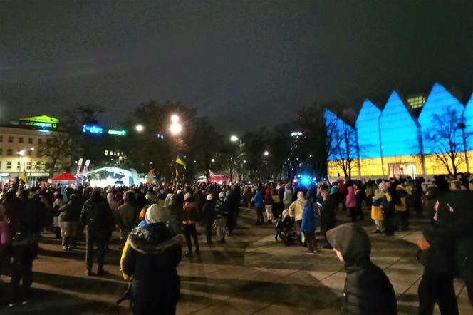 Manifestacja na pl. Solidarności w Szczecinie w pierwszą rocznicę inwazji na Ukrainę