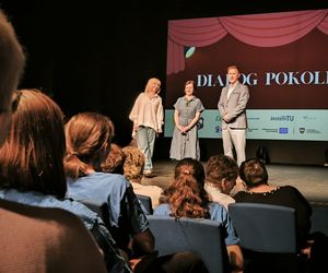 Dialog Pokoleń w Teatrze Miejskim w Lesznie