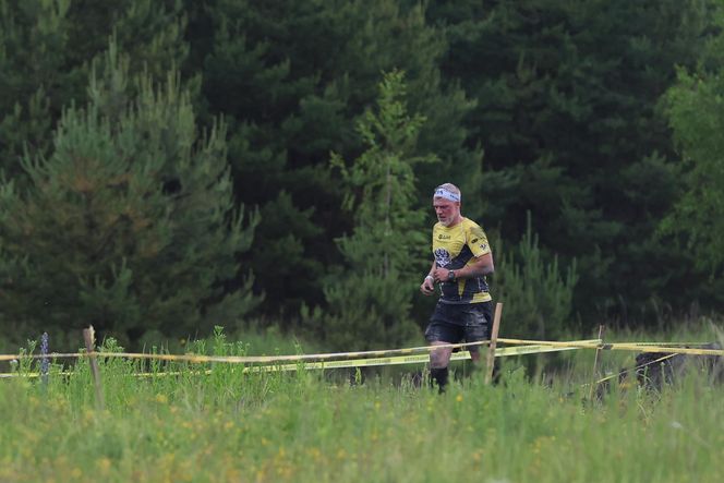 Runmageddon w Katowicach 2025. Błoto, pot i triumf na Hałdzie Kostuchna