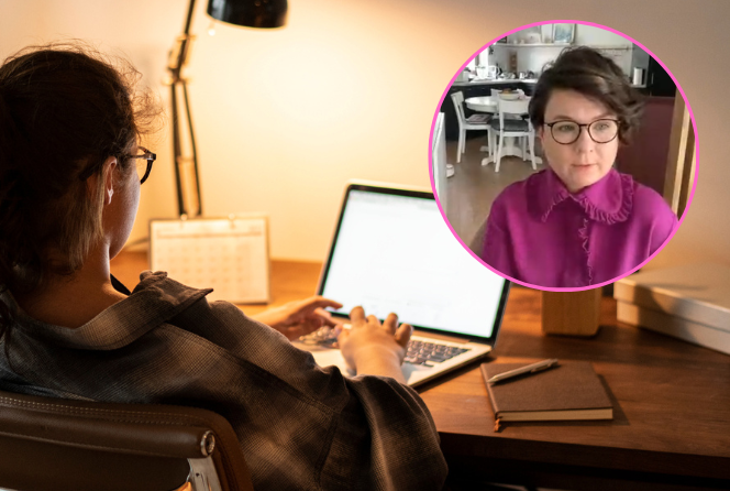 Kobieta pracująca w domu przy laptopie