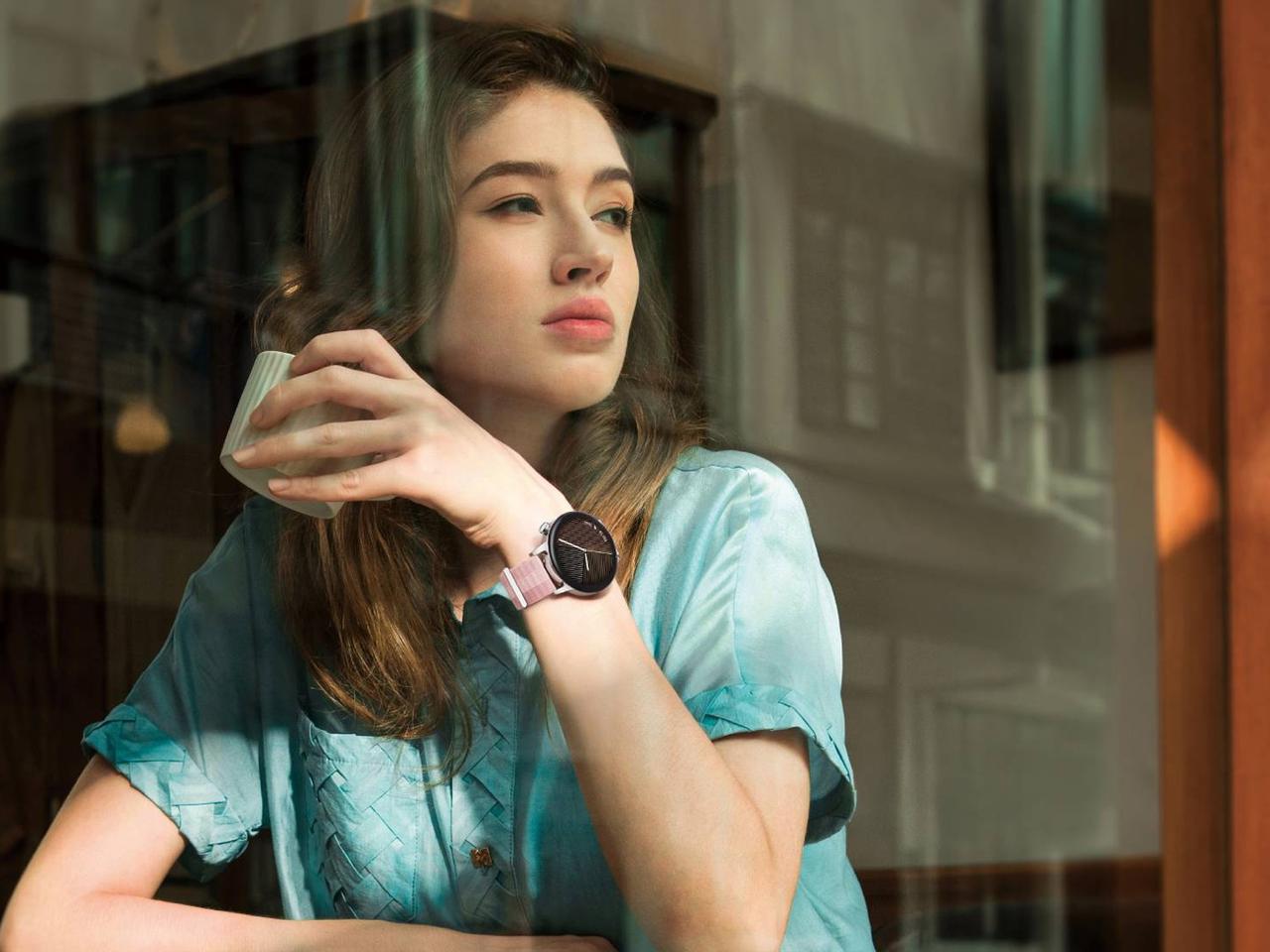 Empik GO, iTaxi i Airly wśród nowych aplikacji dostępnych na smartwatchach Huawei Watch 3