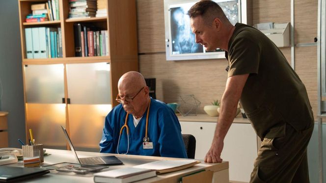 Na dobre i na złe odc. 968. Aleks/ Aleś (Paweł Małaszyński), Stefan Tretter (Piotr Garlicki)