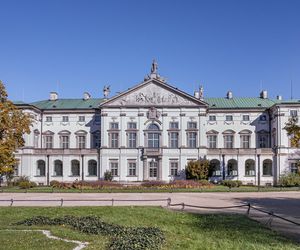  Najstarszy warszawski park z fascynującą historią. Mimo upływu lat, wciąż zachwyca!