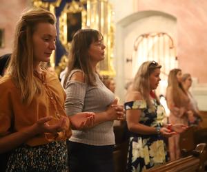 Msza święta dla singli w Krakowie. Najpierw modlitwa, a później potańcówka