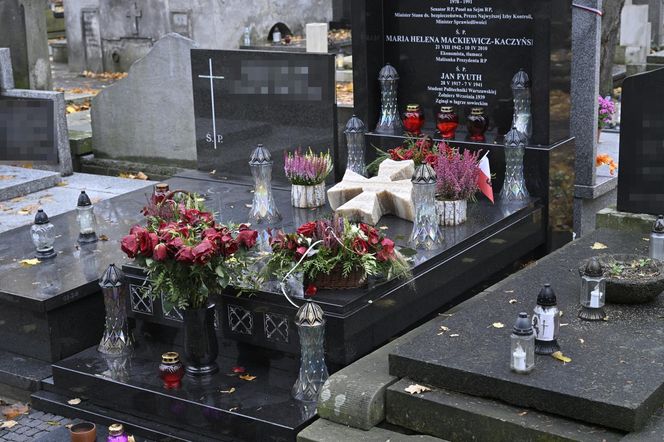 Grób rodziców Jarosława  Kaczyńskiego