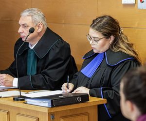 Proces przeciwko prof. Roszkowskiemu, autorze podręcznika do HiT