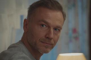 	M jak miłość odc. 1806. Andrzej Budzyński (Krystian Wieczorek)