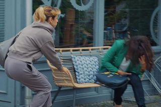 M jak miłość, odcinek 1824: Kama (Michalina Sosna), Aleksandra (Małgorzata Pieczyńska)