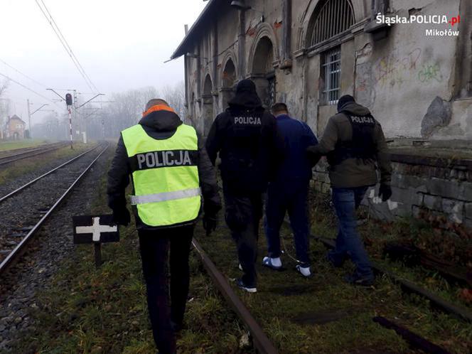 Nie kupił im wódki, wrzucili go pod pociąg