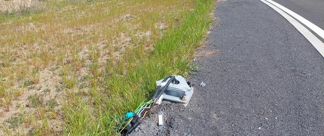 Kradną lampy, balustrady, a nawet znaki drogowe