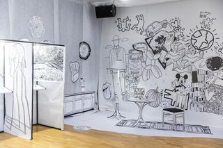 Czarno-biała kolorowanka w lokalu wyborczym w Czerwonaku