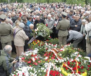 Pogrzeb gen. Wojciecha Jaruzelskiego w Warszawie. Były protesty