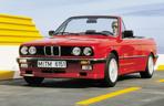 BMW Serii 3 Cabrio (E30): 4-osobowy model z tylnym napędem powstawał w latach 1985-1993 r. Szeroka gama silnikowa pozwala na duży przekrój motorów do wyboru. Sprawne auto można kupić za 7 tys. zł.