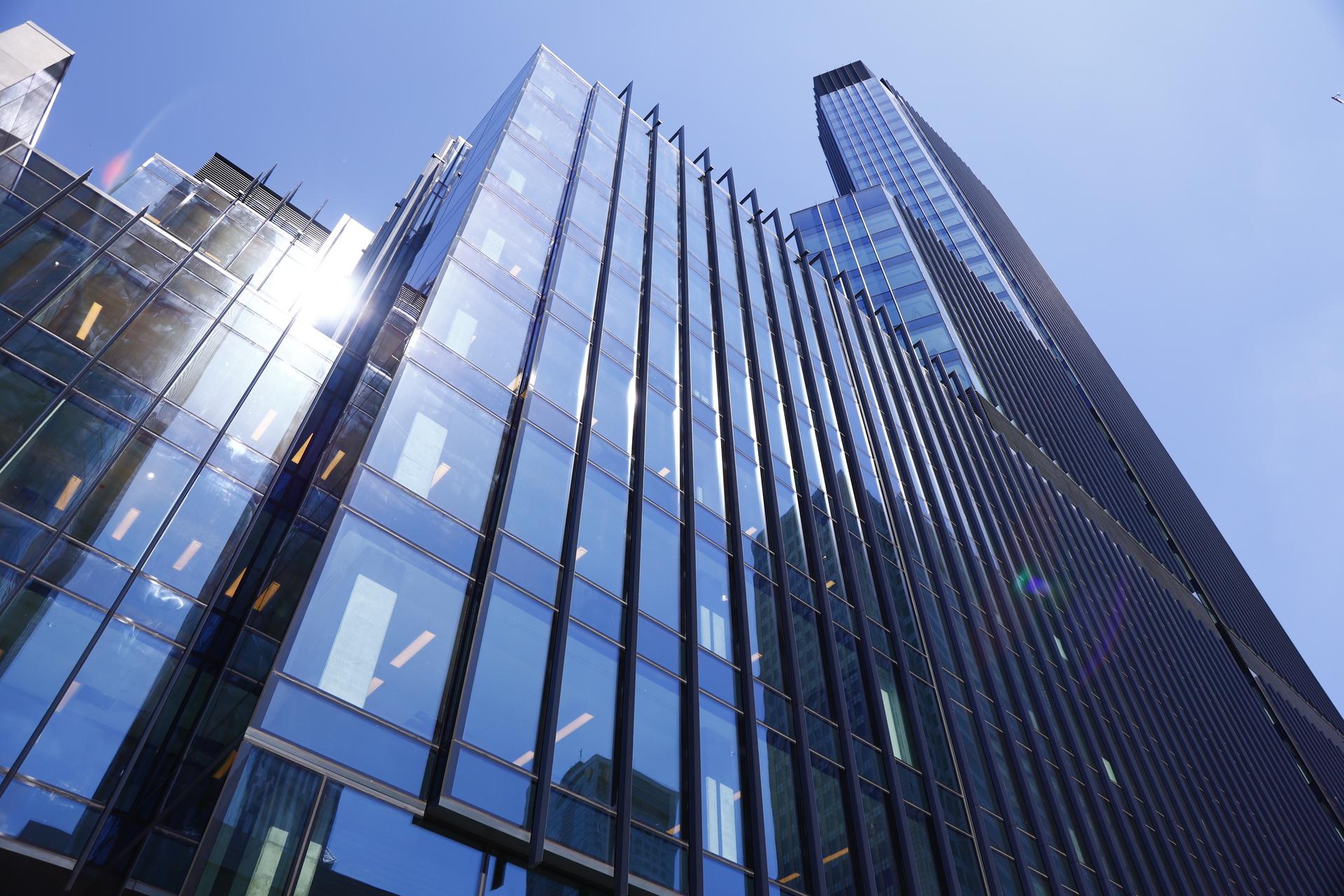 Skysawa, Warszawa, ul. Świętokrzyska 36